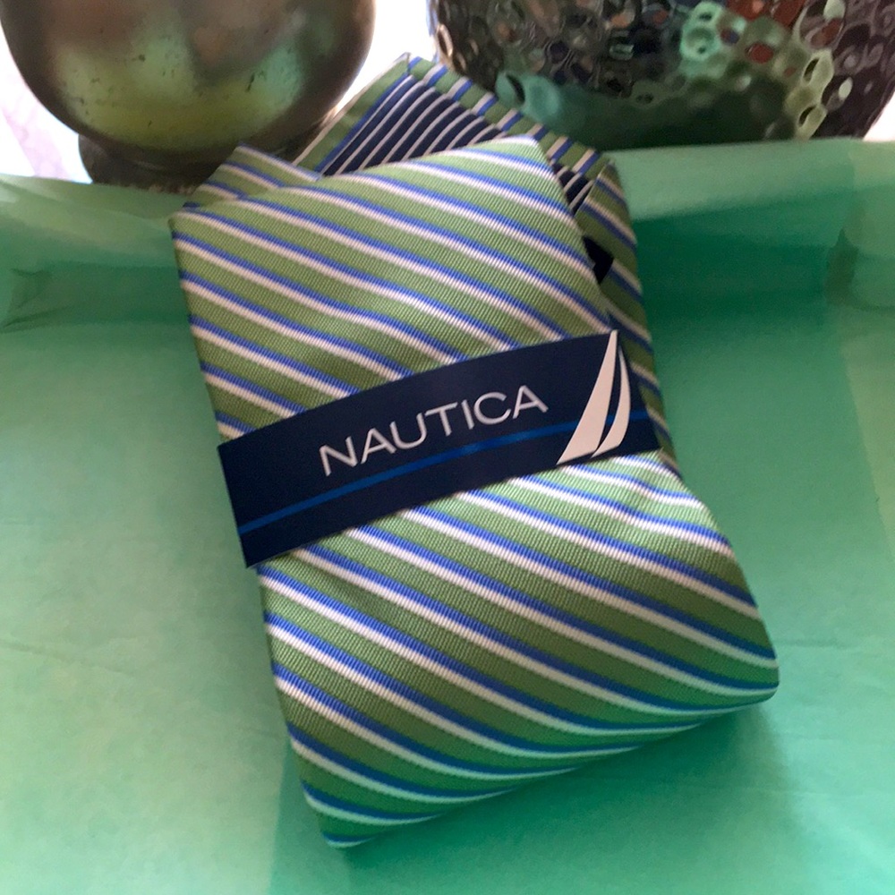 🛑SOLD!
Nautica! 💯 Authentic Nautica Men’s Necktie